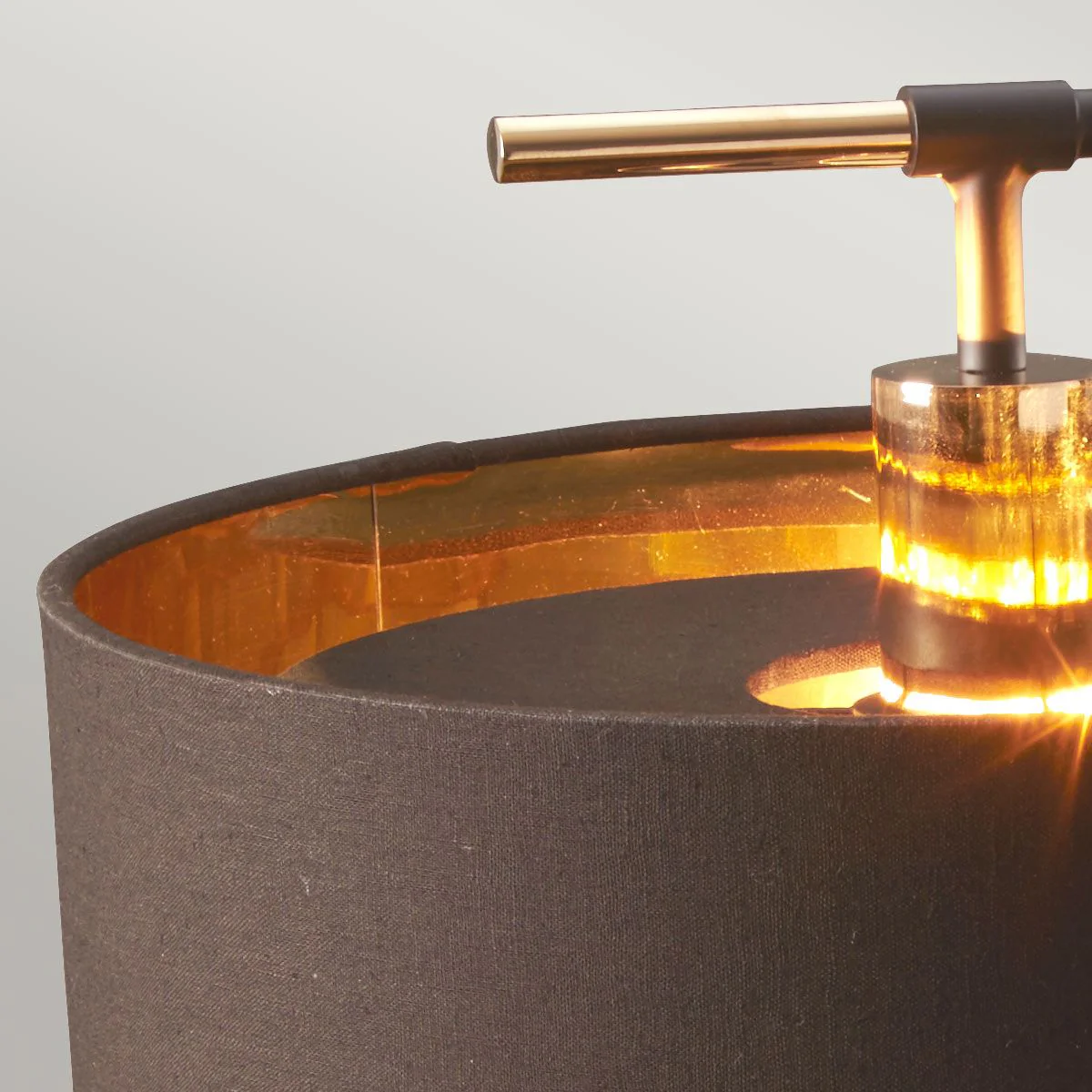 Balance 1-flammige Tischlampe - Braun/Poliertes Messing mit braunem Schirm - Image 3