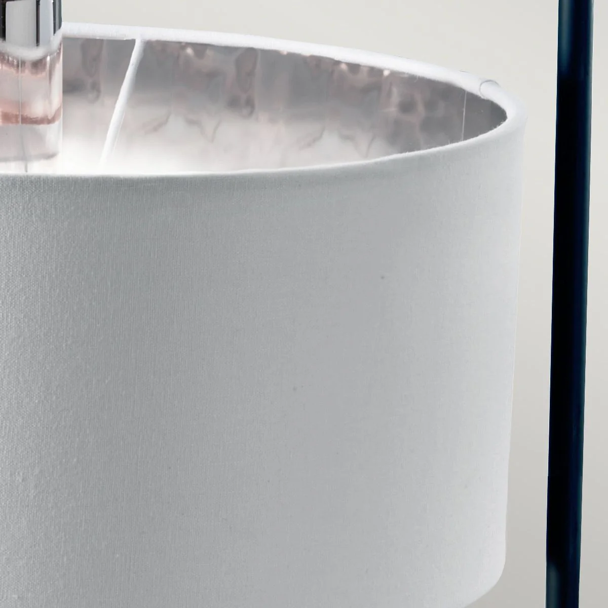 Balance 1-flammige Tischlampe - Schwarz/Poliertes Nickel mit weißem Schirm - Image 4