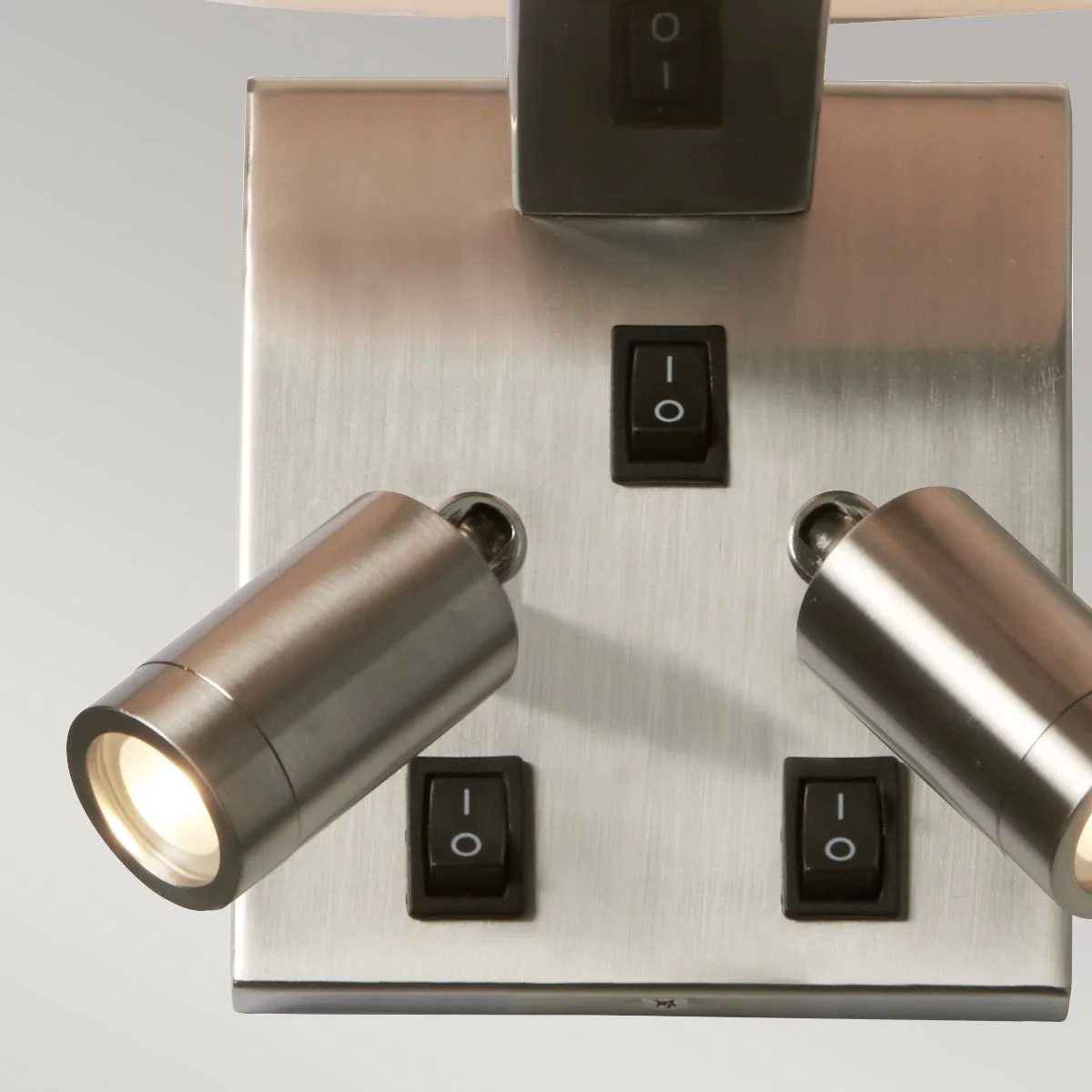 Belmont 3-flammige Wandleuchte - Gebürstetes Nickel - Image 4