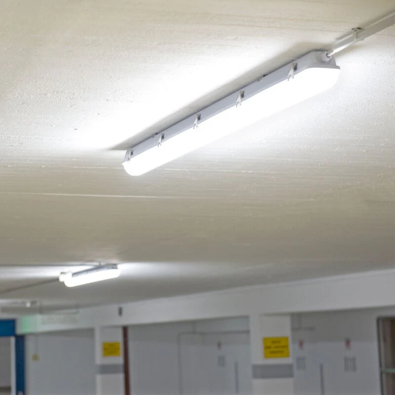 DOTLUX LED-EX-Schutzleuchte MISTRALex EX Geschützt IP66 1572mm 27W 4000K IK10 Zone 2 & 22 - Image 3