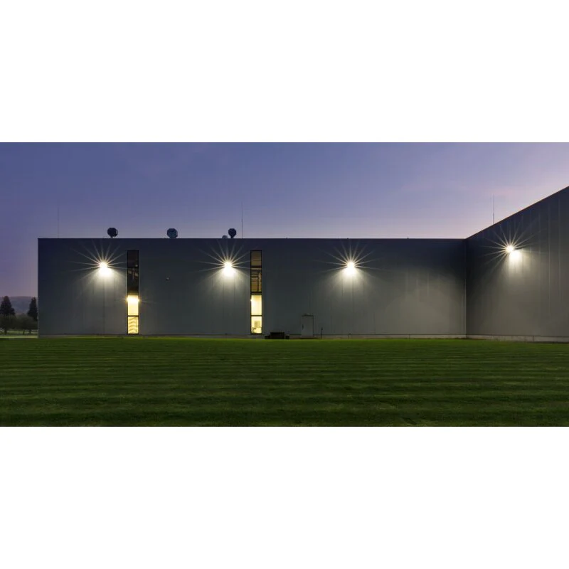 DOTLUX LED-Fluter LENSplus 50W 5000K 30° Abstrahlwinkel - Image 5