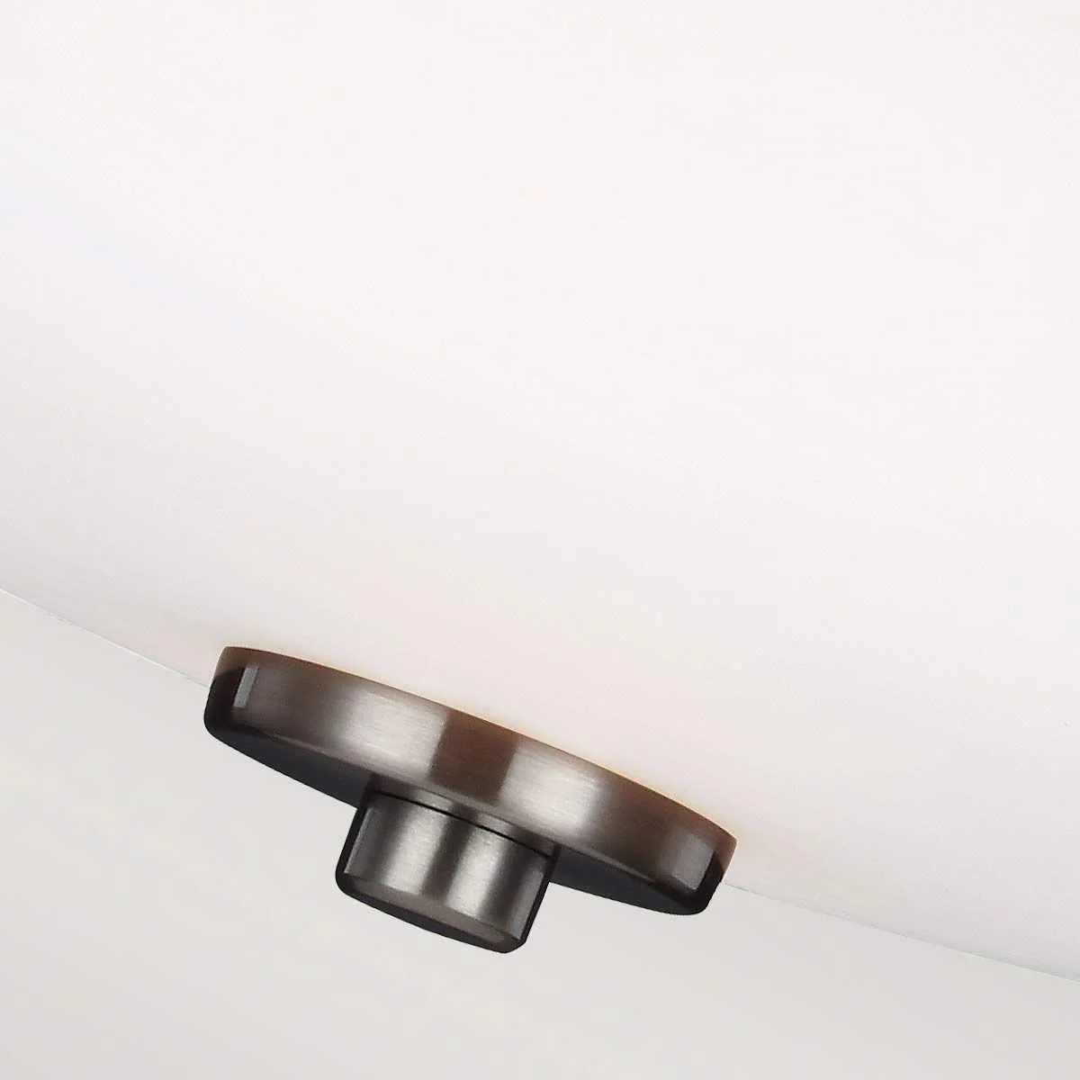 Evington 2-flammige Halbdeckenleuchte, Satin-Nickel - Image 5