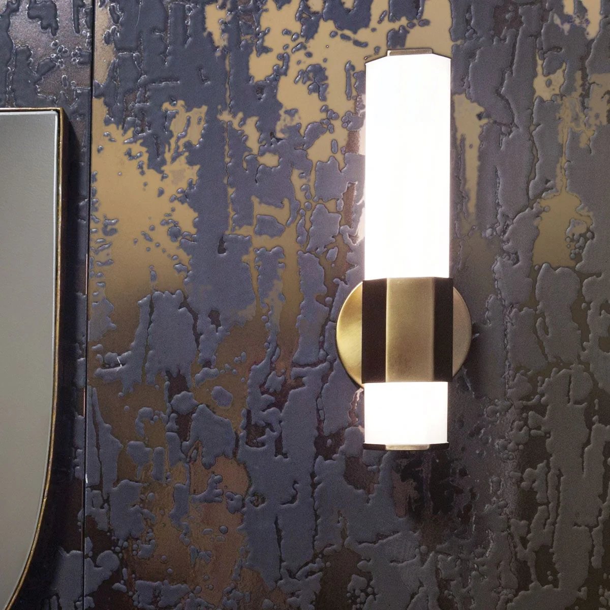 Facet Single LED Wandlampe - Heritage Brass IP44 - Image 3
