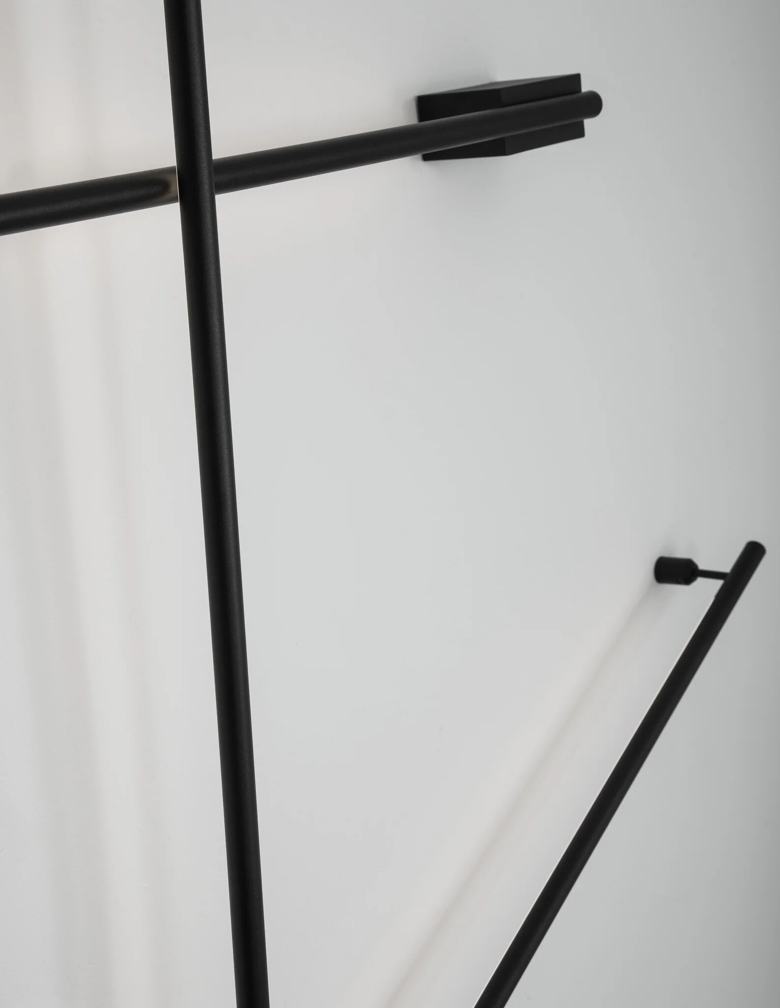 GROPIUS Wandaufbauleuchte 15 Watt 900 mm 3000 Kelvin
