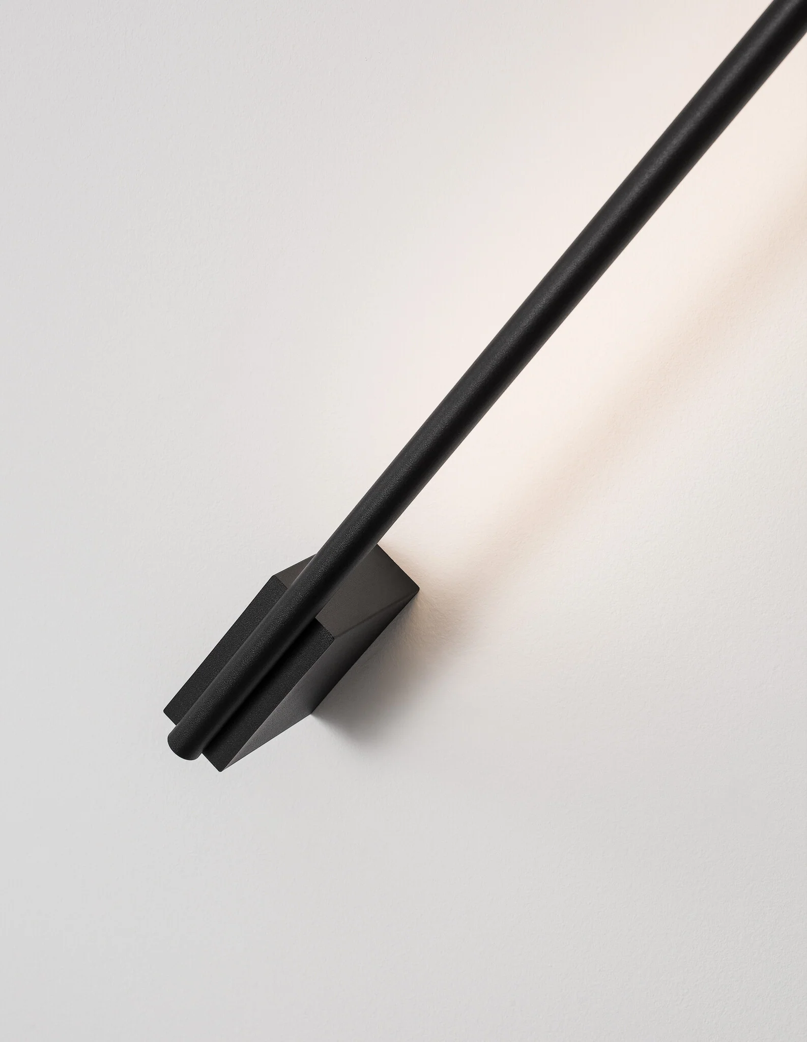 GROPIUS Wandaufbauleuchte 10 Watt 600 mm 3000 Kelvin - Image 5