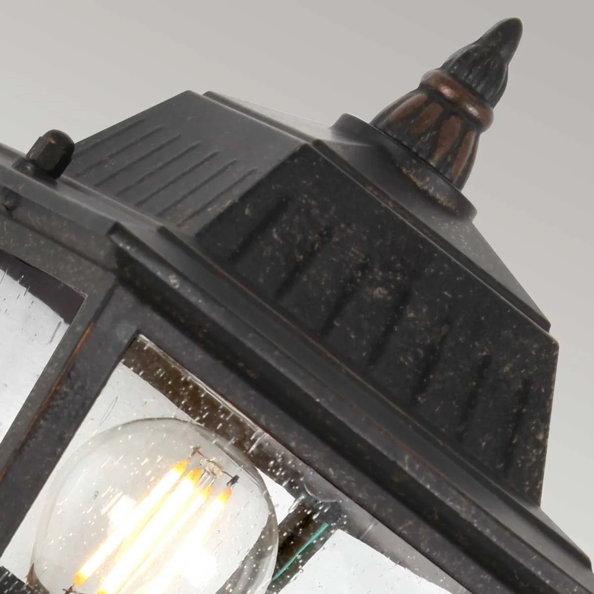 Highnam 1-flammige Wandlaterne - Verwitterte Bronze - Image 5