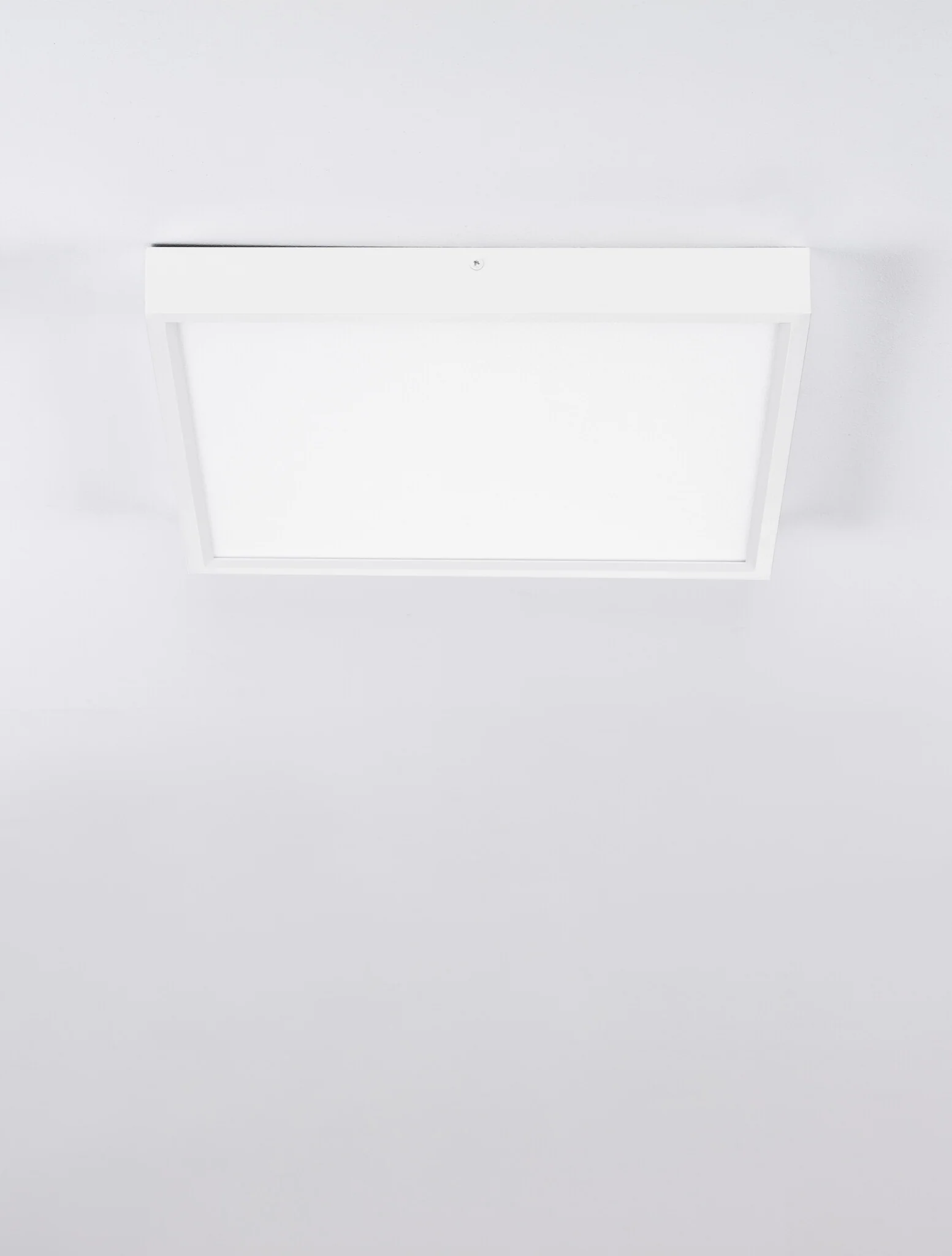 ITOS Deckenaufbauleuchte 32 Watt 400 mm 3000 Kelvin - Image 4