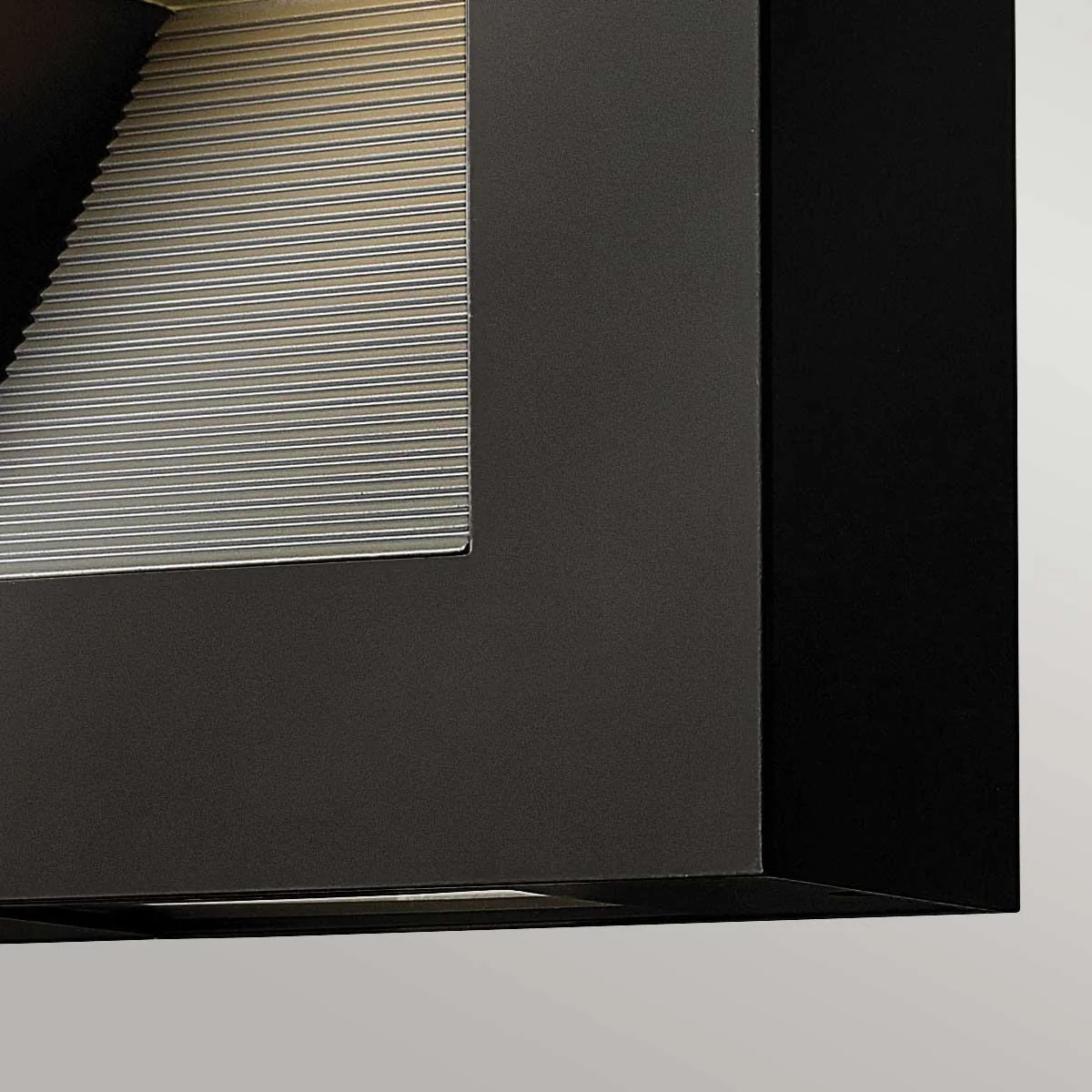 Kleine LED-Wandleuchte Luna - Satinschwarz - Satinschwarz - Image 3