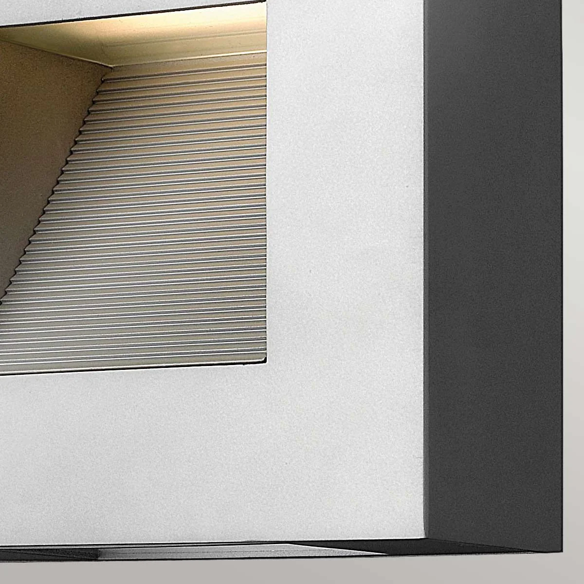 Kleine LED-Wandleuchte Luna - Titan - Titan - Image 3