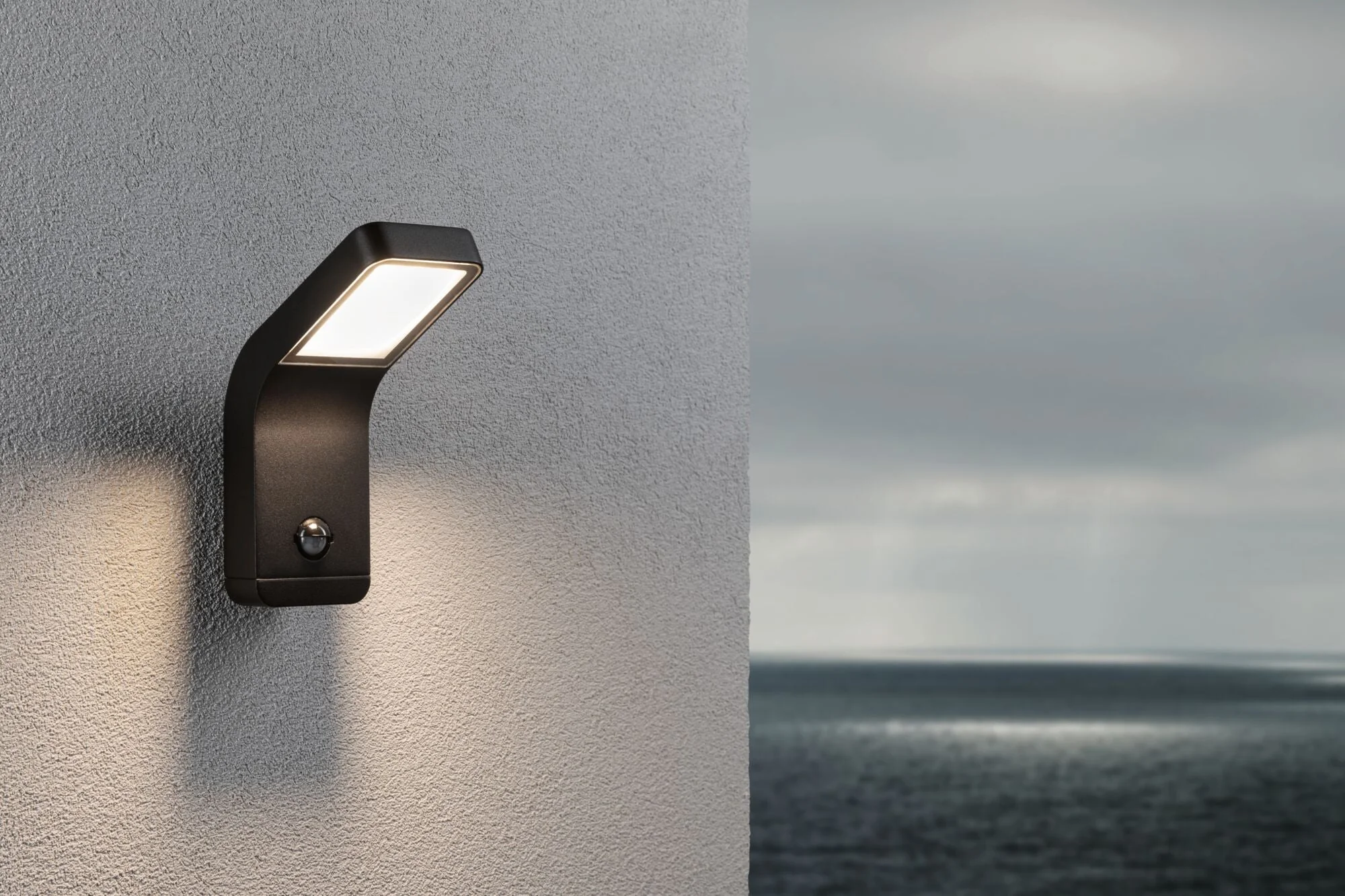 LED Außenwandleuchte Kulma  Bewegungsmelder seewasserresistent IP44 90x174mm 3000K 7,5W 500lm 230V Anthrazit Aluminium - Image 4