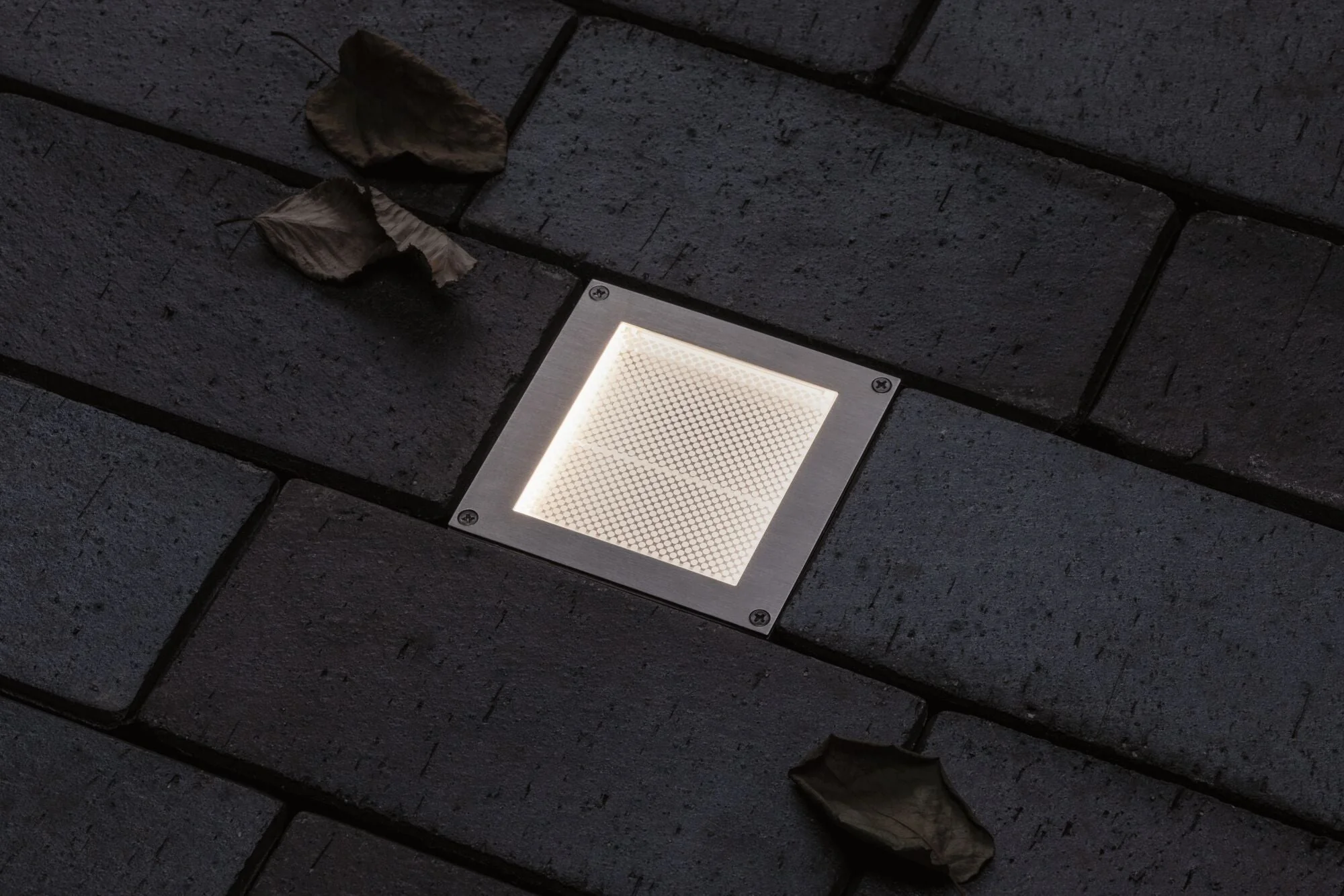 LED Bodeneinbauleuchte Brick Bewegungsmelder IP67 100x100mm 3000K 0,8W 25lm 230V Alu/Grau Metall/Edelstahl - Image 4