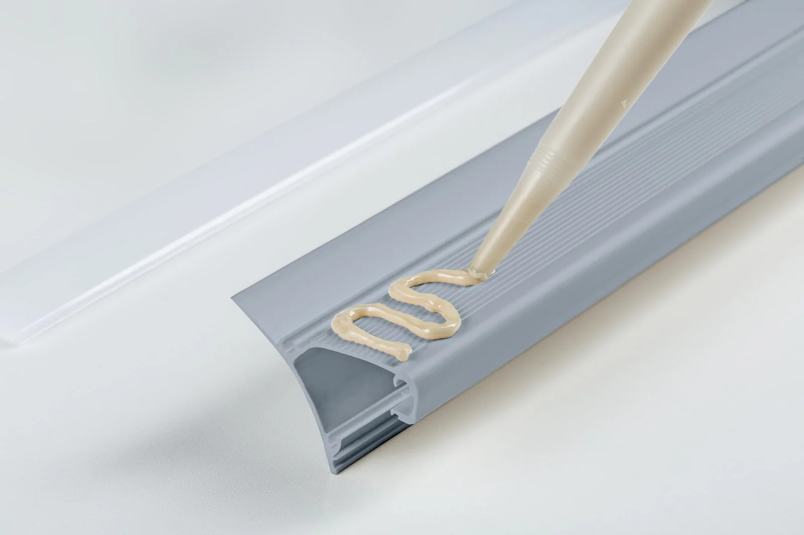 LED Strip Profil Corner 2m  Grau - Image 4