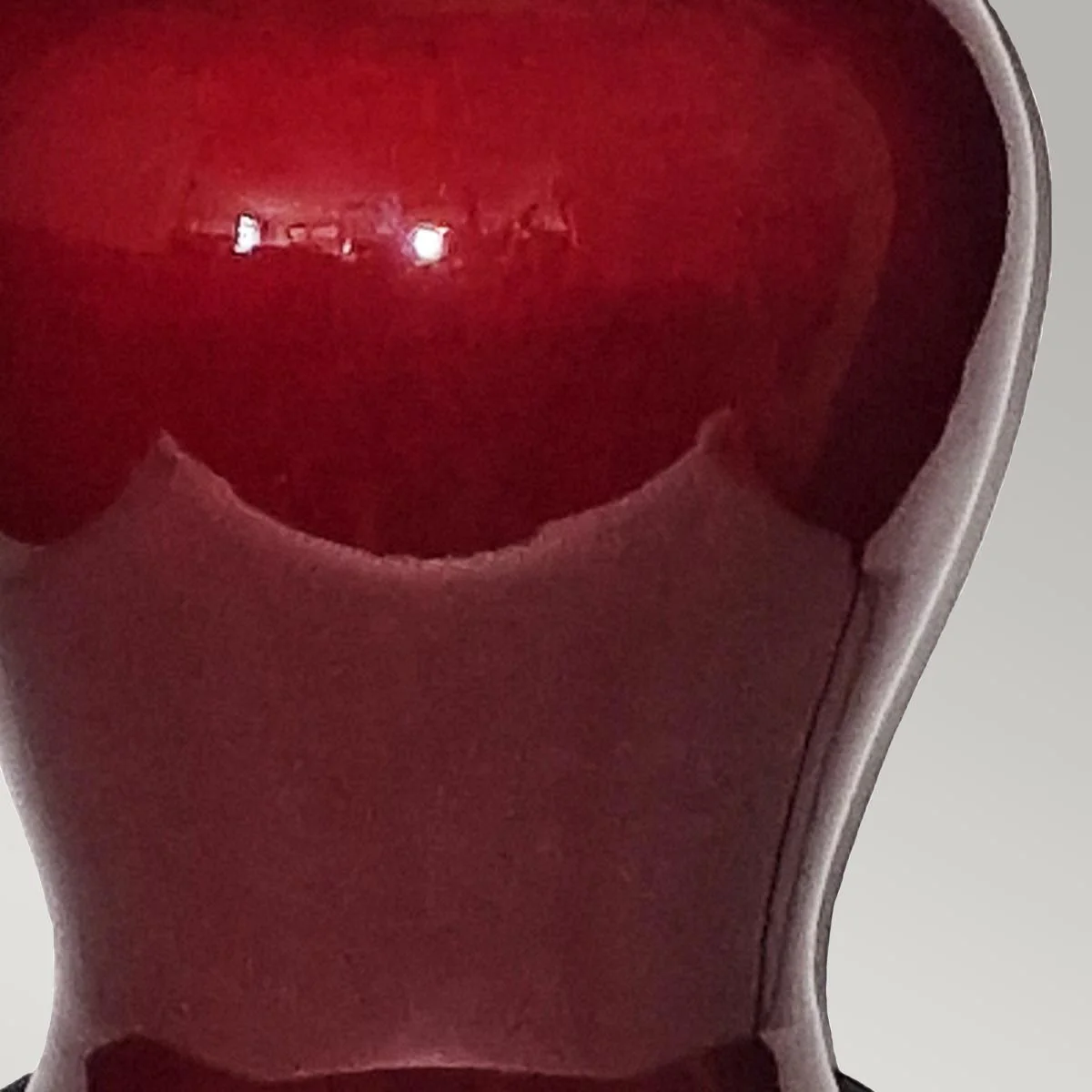 Majin Oxblood Red Jar Tischlampe mit 1 Licht und Polycotton-Schirm – Ochsenblut mit Creme mit burgunderfarbenem und goldenem Soutach-Besatz - Image 3