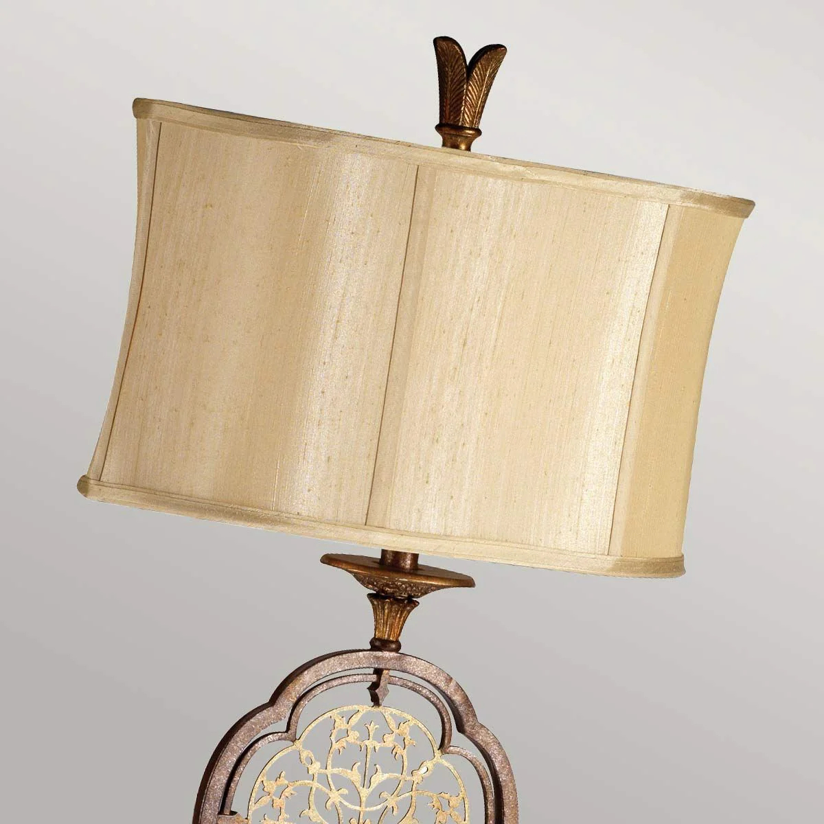 Marcella 1-flammige Stehlampe - Britische Bronze/Oxidierte Bronze mit hellgoldenem Schirm - Image 2