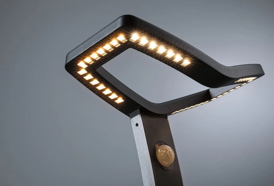 LED Pollerleuchte Alara Dämmerungsgesteuerter Bewegungsmelder (IR)  IP44 eckig 665 mm 3000K 10W 450lm 230V Anthrazit Metall - Image 3