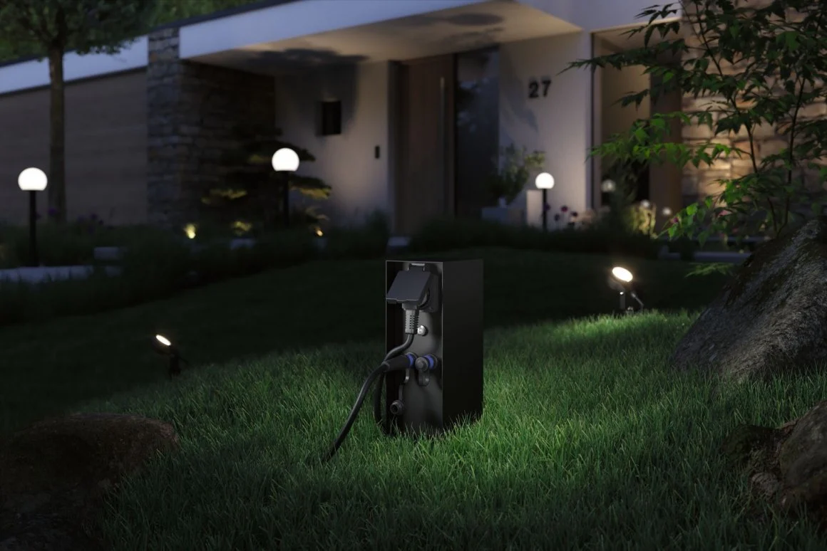 Plug & Shine Steckdosensäule Rio Dämmerungssensor  IP44 Anthrazit - Image 3
