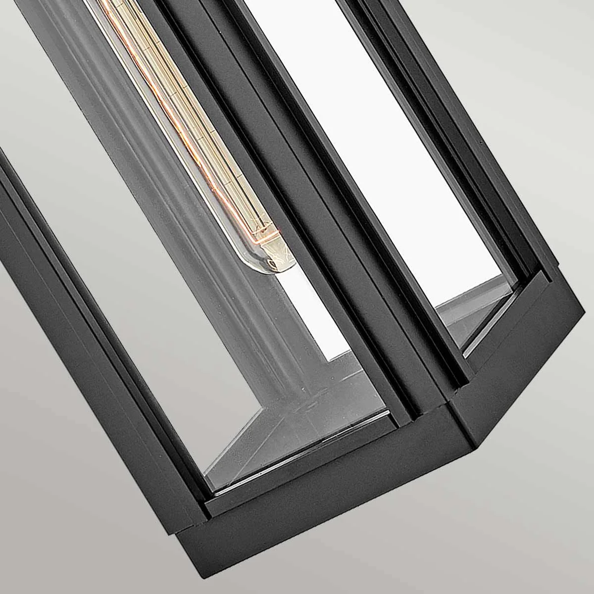 Sag Harbor Kleine Wandlaterne mit 1 Licht, Schwarz - Image 3