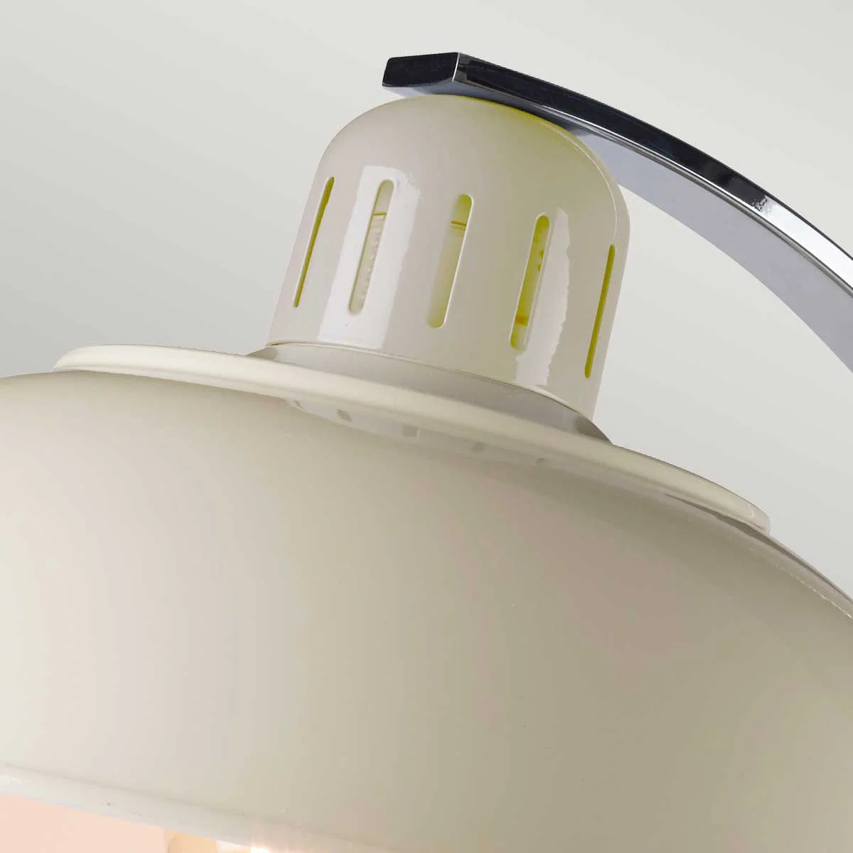 Schreibtischlampe Franklin 1-flammig - Austernweiß mit cremefarbenem Schirm - Image 2