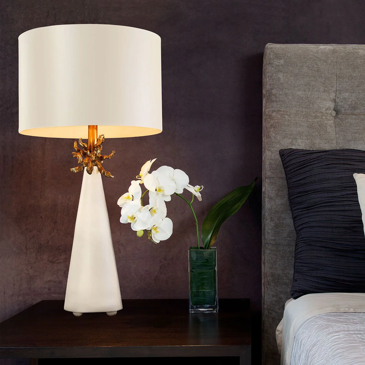 Tischlampe Neo 1-flammig - Weiß und Gold mit französischem weißen Schirm - Image 3