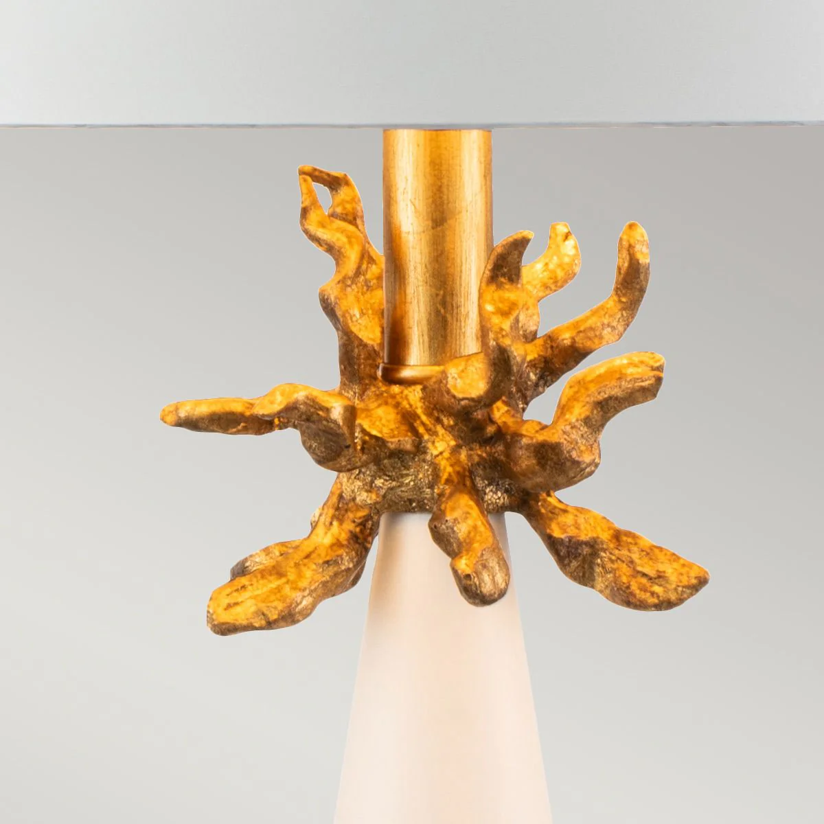 Tischlampe Neo 1-flammig - Weiß und Gold mit französischem weißen Schirm - Image 5