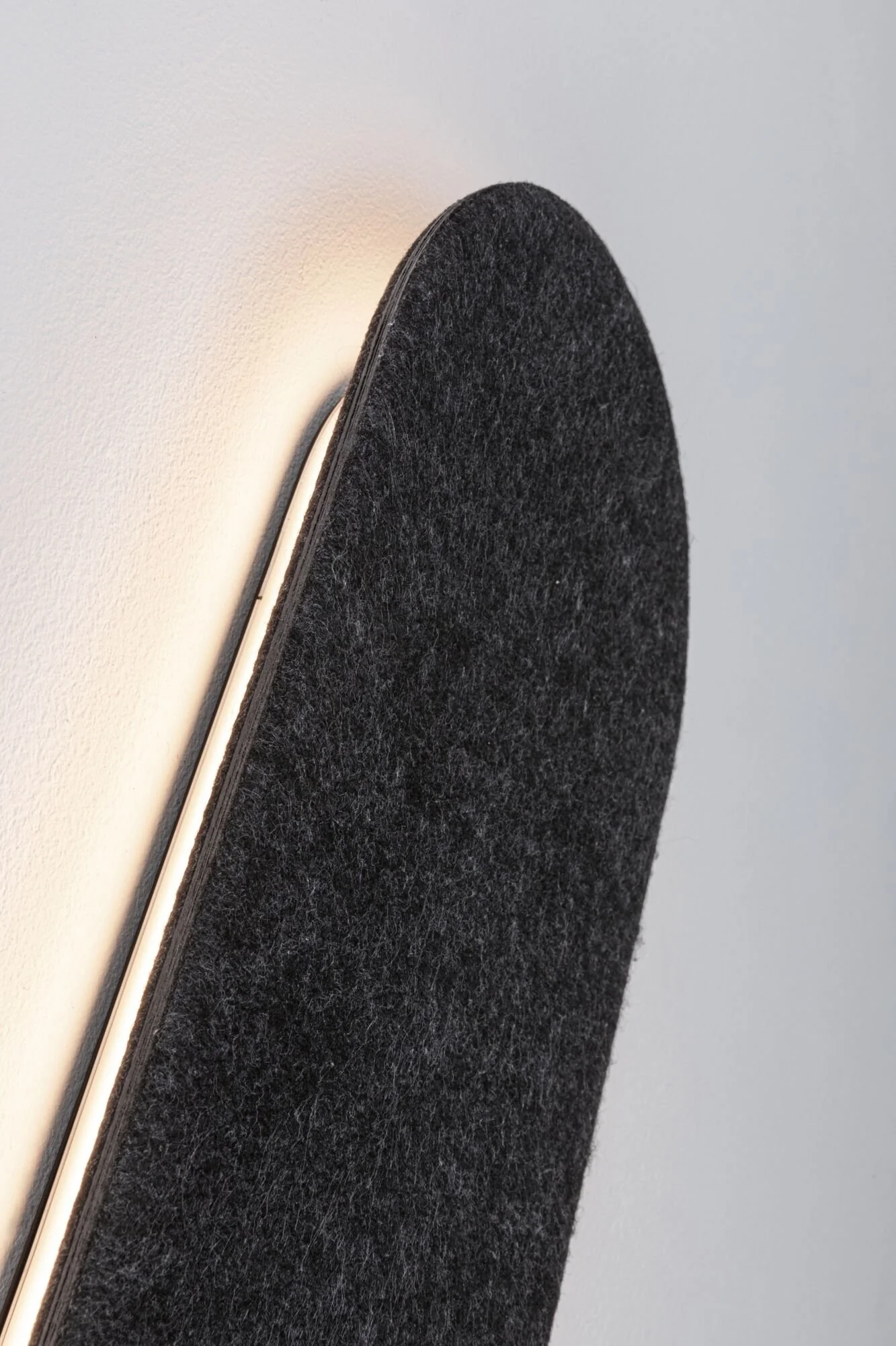 Tulga WL oval LED 3Stepdim 17W Filz/Met Wandaufbauleuchte - Image 3