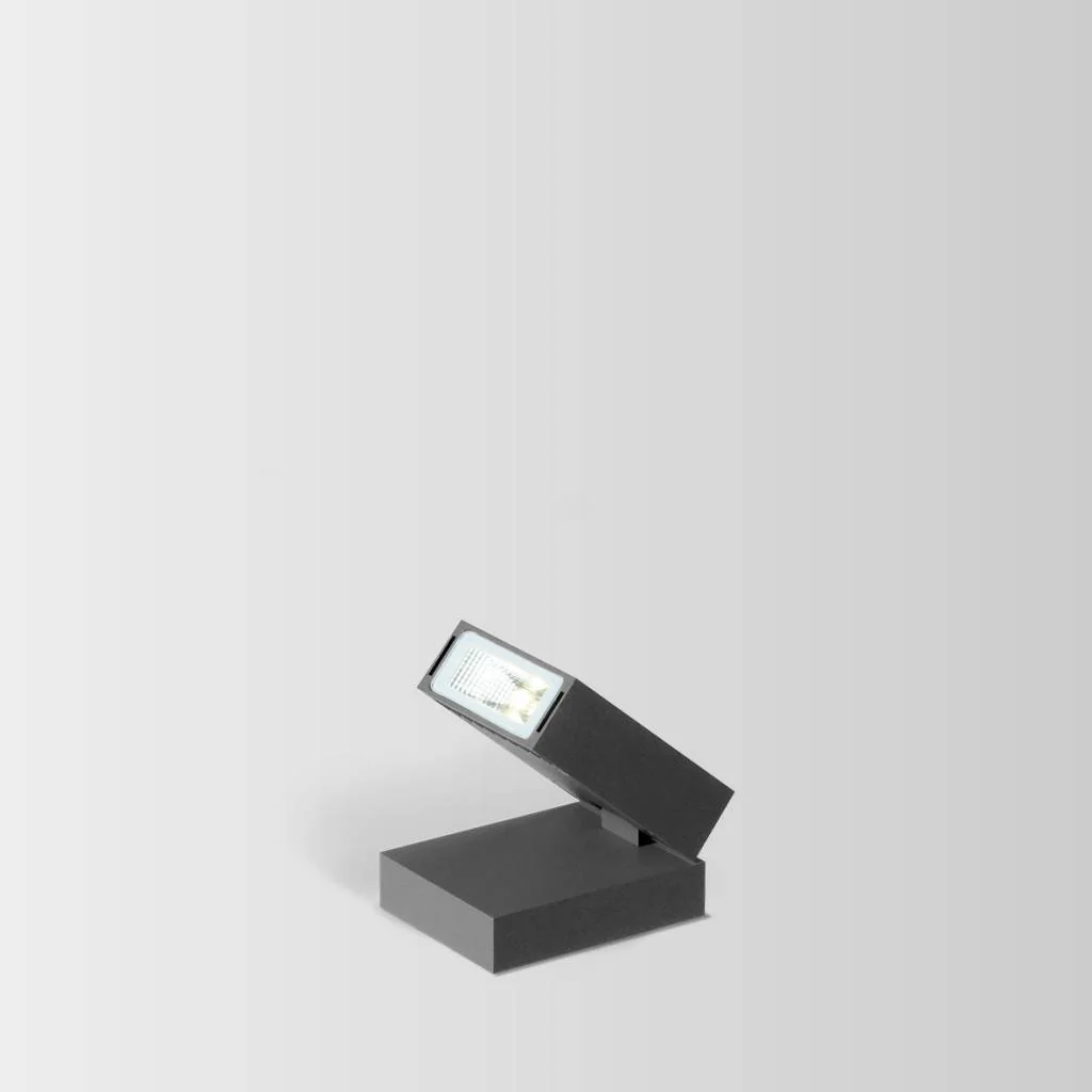 STAKE FOLD 1.0 LED 3000K DIM D Strahler